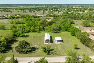 412 S Broadway St, Meridian, TX 76665 - Photo 5