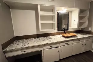 512 Irby Ln, Irving, TX 75061 - Photo 15