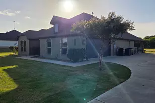 6188 County Rd 913, Godley, TX 76044 - Photo 3