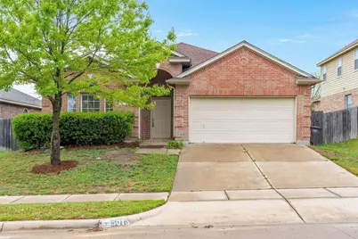 5013 Royal Burgess Drive, Fort Worth, TX 76135 - Photo 1