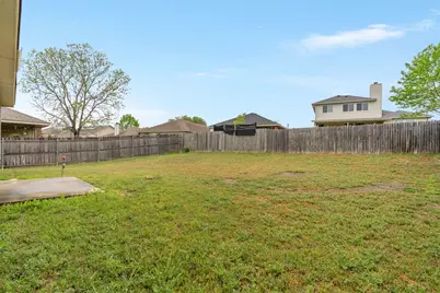 5013 Royal Burgess Drive, Fort Worth, TX 76135 - Photo 23