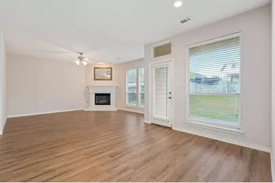 5013 Royal Burgess Drive, Fort Worth, TX 76135 - Photo 9