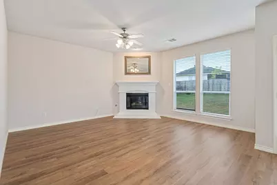 5013 Royal Burgess Drive, Fort Worth, TX 76135 - Photo 5