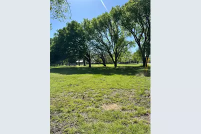 1202 Sherman Street, Tioga, TX 76271 - Photo 5