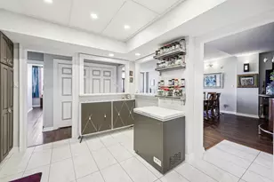 5200 Keller Springs Rd, Dallas, TX 75248 - Photo 9