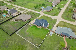 12155 St Patricks Dr, Talty, TX 75126 - Photo 31