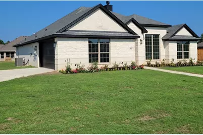 906 Maxine Drive, Athens, TX 75751 - Photo 1
