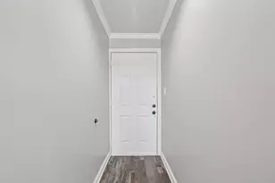 401 E Pearl St, Granbury, TX 76048 - Photo 7