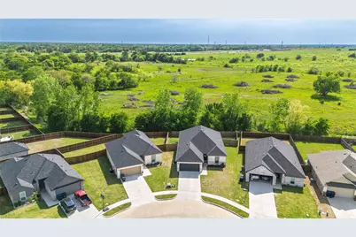 8908 Kiowa Drive, Greenville, TX 75402 - Photo 35