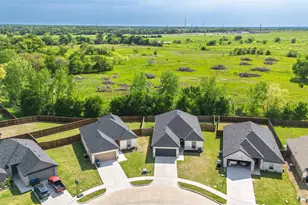 8908 Kiowa Dr, Greenville, TX 75402 - Photo 35