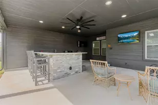 8908 Kiowa Dr, Greenville, TX 75402 - Photo 7