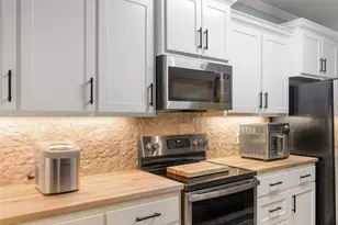 8908 Kiowa Dr, Greenville, TX 75402 - Photo 17