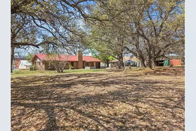 3103 Coggin Avenue, Brownwood, TX 76801 - Photo 21