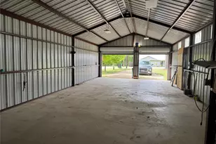 306 Oak St, Nocona, TX 76255 - Photo 7