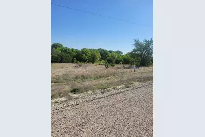 2073 Hidden Oaks Trail, Glen Rose, TX 76690 - Photo 11