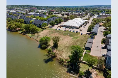 805 Hill Boulevard, Granbury, TX 76048 - Photo 11