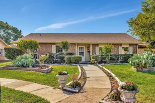 457 Woodway Dr, Coppell, TX 75019 - Photo 1