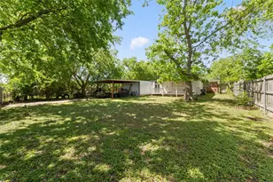 1001 N 57 Th St, Waco, TX 76710 - Photo 15