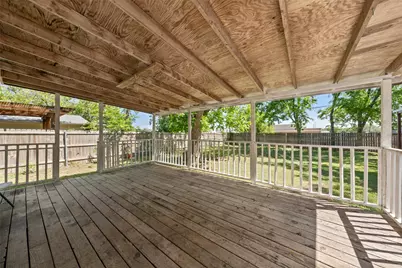 1001 N 57 Th Street, Waco, TX 76710 - Photo 13