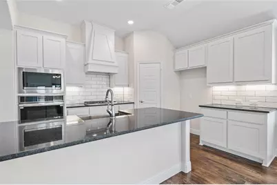 640 Brazos Drive, Van Alstyne, TX 75495 - Photo 13