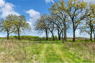 247 Private Road 14503, Covington, TX 76636 - Photo 9