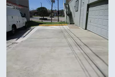 406 N Carrier Parkway #200, Grand Prairie, TX 75050 - Photo 15