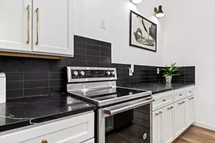 4803 Reiger Ave, Dallas, TX 75246 - Photo 9