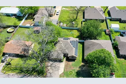 604 N Cherry Street, Aubrey, TX 76227 - Photo 23