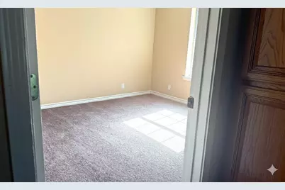 604 N Cherry Street, Aubrey, TX 76227 - Photo 19