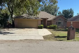 604 N Cherry St, Aubrey, TX 76227 - Photo 27