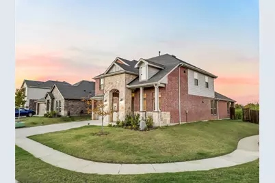 11221 Camelot Court, Aubrey, TX 76227 - Photo 3