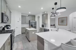 11221 Camelot Ct, Aubrey, TX 76227 - Photo 11