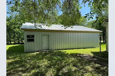 709 W Navasota Street, Groesbeck, TX 76642 - Photo 5
