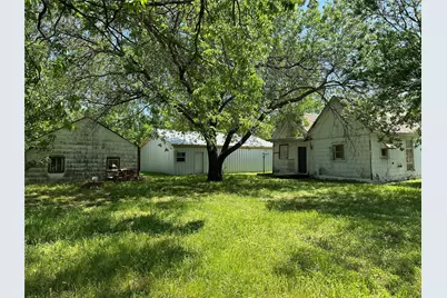 709 W Navasota Street, Groesbeck, TX 76642 - Photo 3