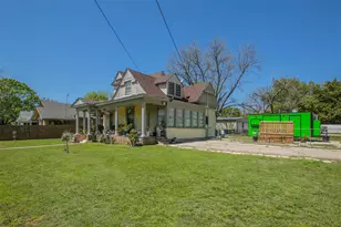 717 Park Dr, Hillsboro, TX 76645 - Photo 1