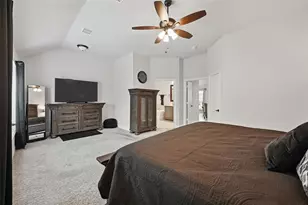 625 Ridgewater Trail, Fort Worth, TX 76131 - Photo 11