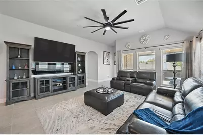 625 Ridgewater Trail, Fort Worth, TX 76131 - Photo 9