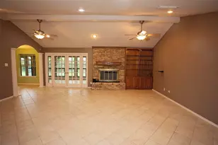 1305 Cliff Dr, Graham, TX 76450 - Photo 11