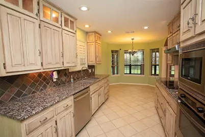 1305 Cliff Drive, Graham, TX 76450 - Photo 19