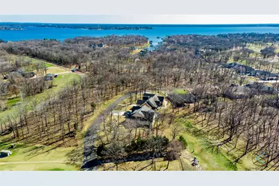 237 Colonial Drive, Mabank, TX 75156 - Photo 7