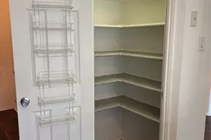 6546 Portside Ridge Ln Ln, Dallas, TX 75249 - Photo 9