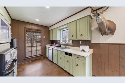 530 County Road 1123, Fruitvale, TX 75127 - Photo 9