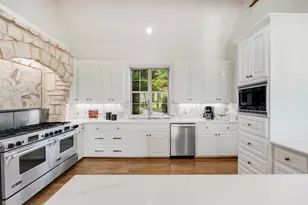 1900 Broken Lance Ln, Rockwall, TX 75032 - Photo 11