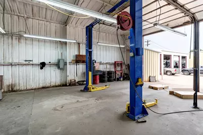 200 Western Hills, Granbury, TX 76049 - Photo 25