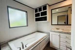 3425 Evergreen Dr, Granbury, TX 76048 - Photo 13