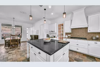 1555 Hunterglenn Drive, Aledo, TX 76008 - Photo 9