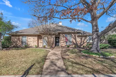 622 Stone Canyon Drive, Irving, TX 75063 - Photo 1