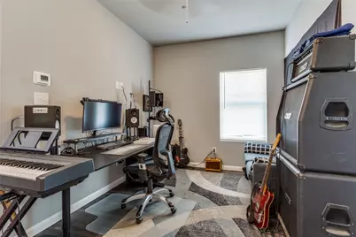 1425 Evans Avenue, Fort Worth, TX 76104 - Photo 23