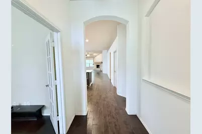 924 Blue Quail Run, Glenn Heights, TX 75154 - Photo 9