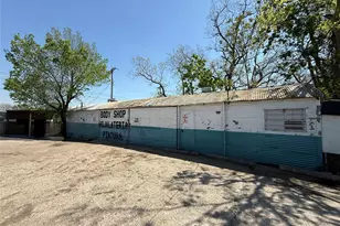 1402 Fort Worth Ave, Dallas, TX 75208 - Photo 1